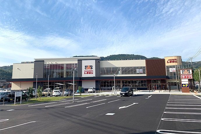 近くに施設あり
