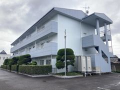 ハイツパインの外観画像