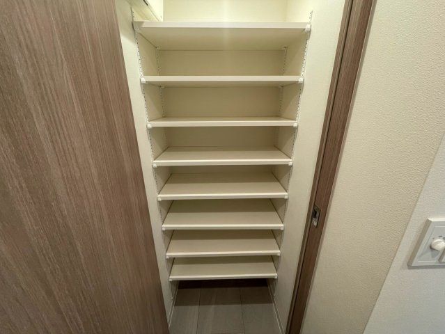 収納