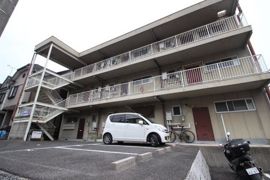 迫本マンションの外観画像