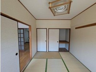 ベッドルーム