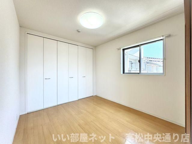 ベッドルーム