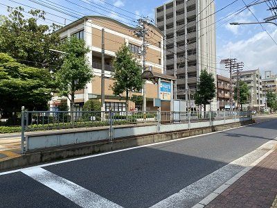 近くに施設あり