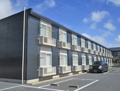 レオパレスグリーンハイツ長塚の外観画像