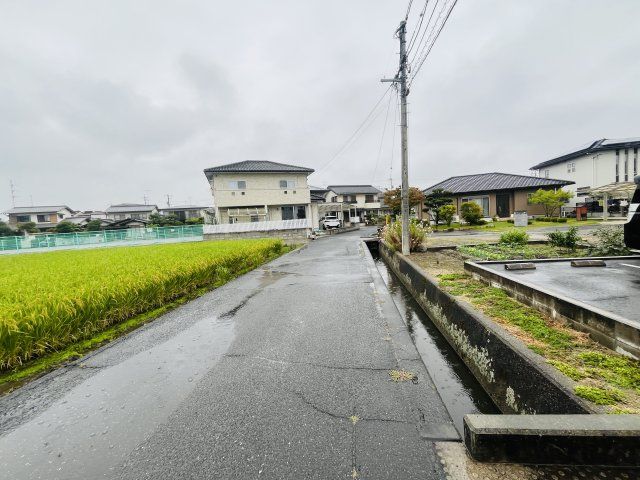 近くに施設あり