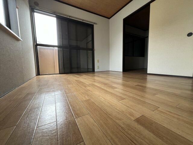 ベッドルーム