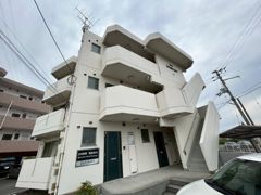ジョイ・ジュネス 1B号室の外観画像