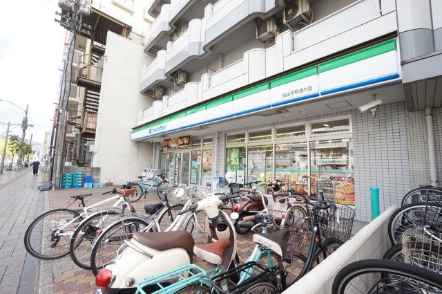 近くに施設あり