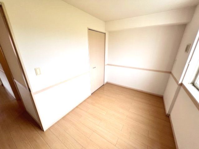 ベッドルーム