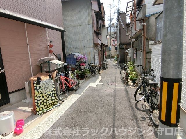 近くに施設あり