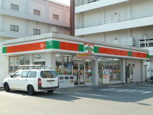 近くに施設あり