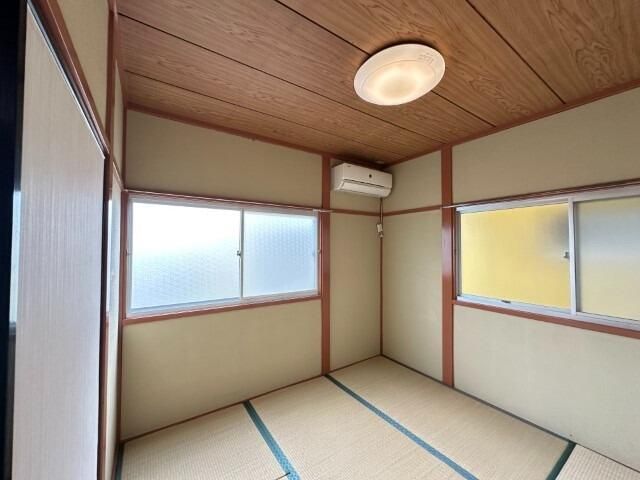 ベッドルーム