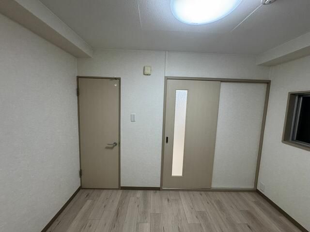 ベッドルーム