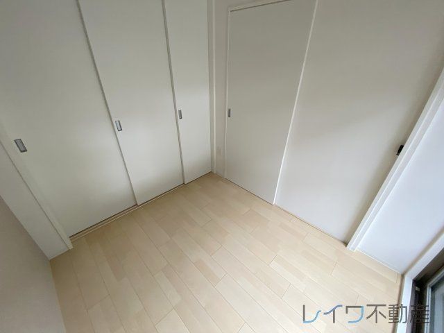 ベッドルーム
