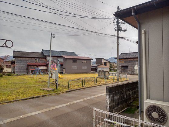近くに施設あり