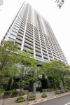 パークコート千代田富士見ザタワーの外観