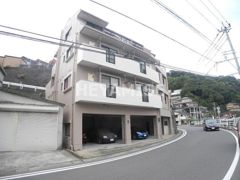 カリーナトレピアニの外観画像