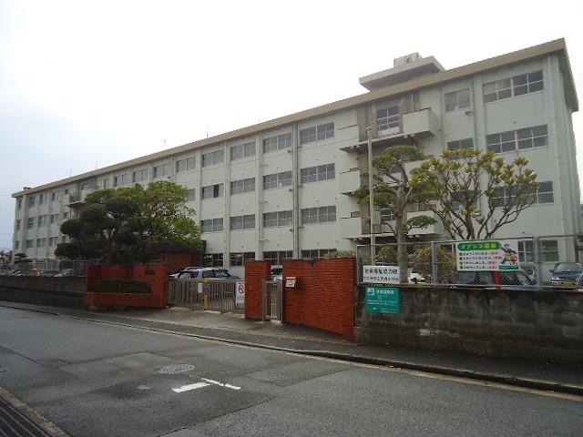 光貞小学校(653m)
