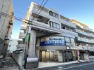 小出ビルの外観