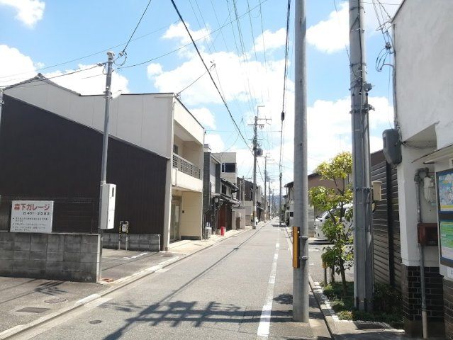 近くに施設あり