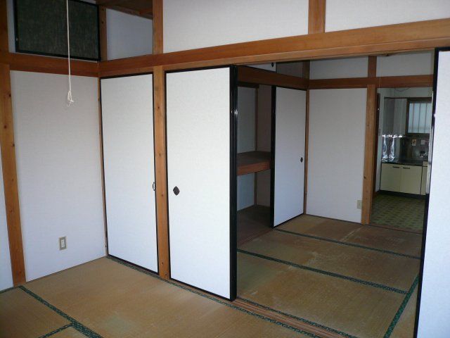 ベッドルーム