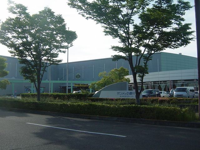近くに施設あり