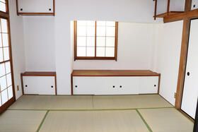 ベッドルーム