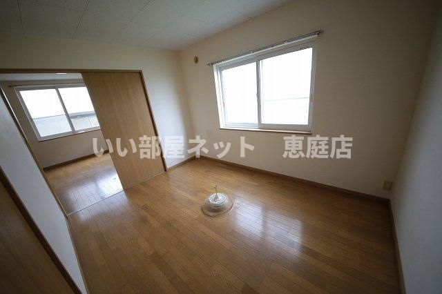 ベッドルーム