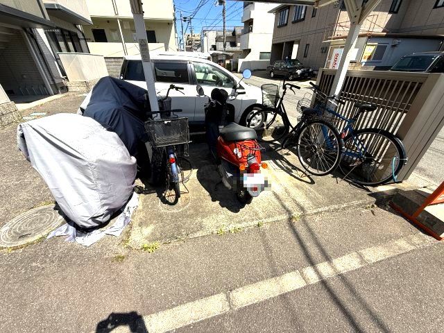 その他