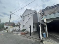 レクレドール穴生の外観画像
