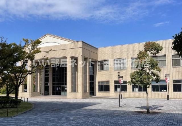 立命館大学 - びわこ・くさつキャンパス(大学・短大)まで5600m