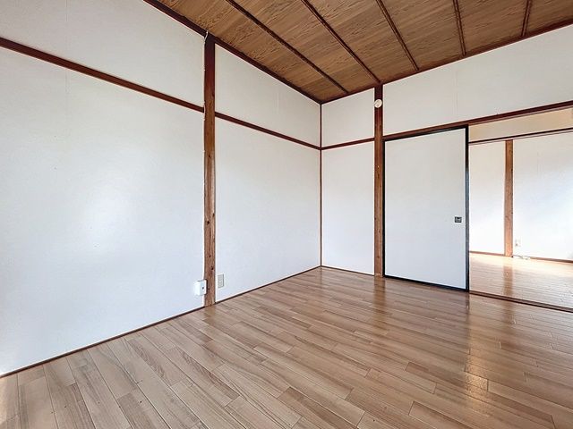 洋室