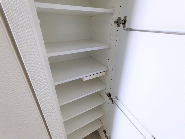 収納