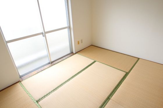 ベッドルーム