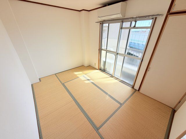 ベッドルーム