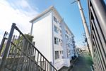 マンション東花園の外観