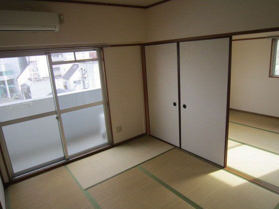 ベッドルーム