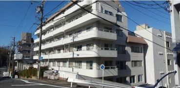 ドミール東山102号室の外観画像