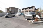 フルーリー中撫川A棟の外観
