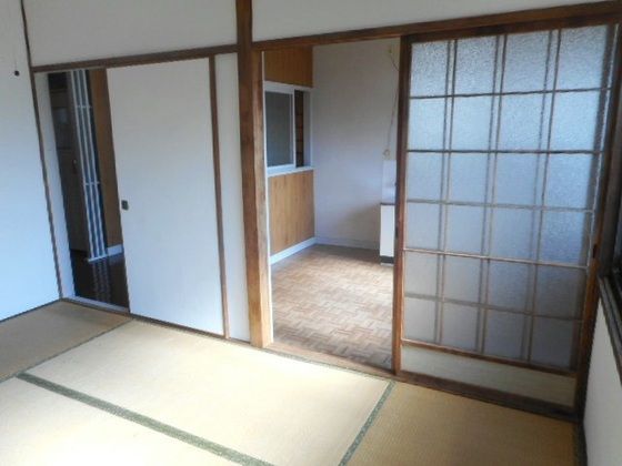 ベッドルーム