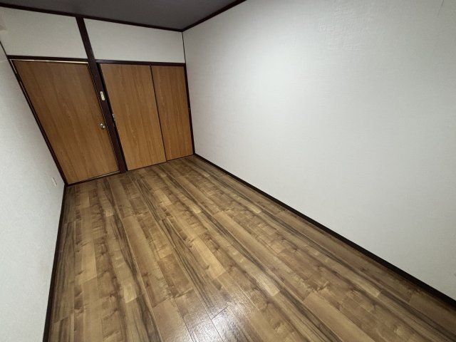 ベッドルーム