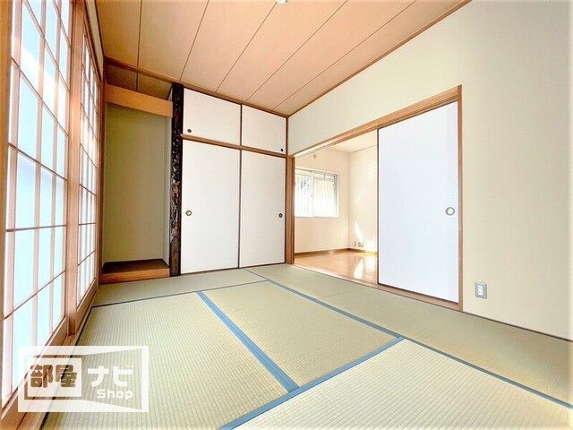 ベッドルーム