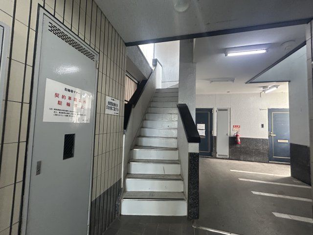 ロビー