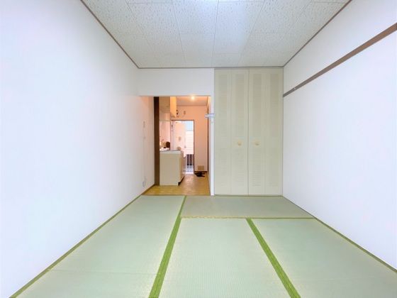 ベッドルーム