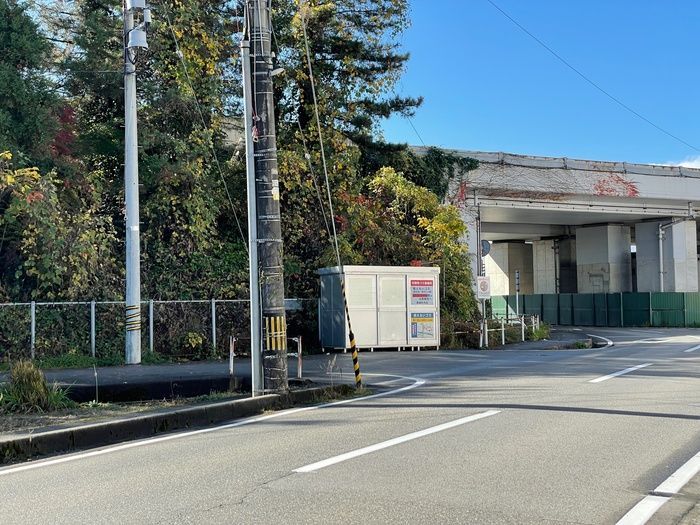 近くに施設あり