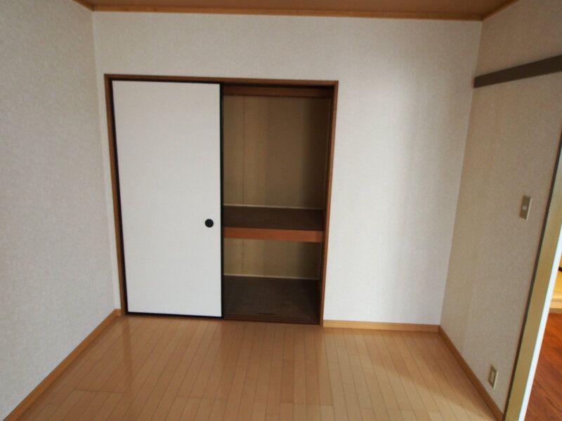 ベッドルーム