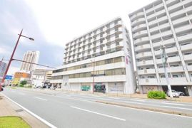 足立興産ビルの外観画像