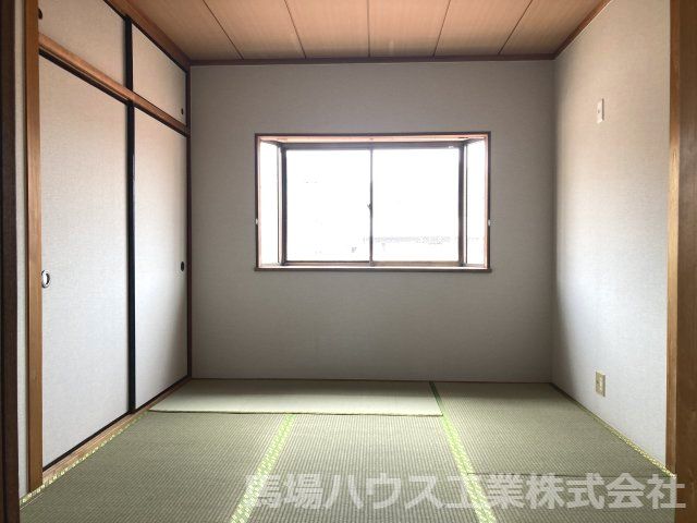 ベッドルーム