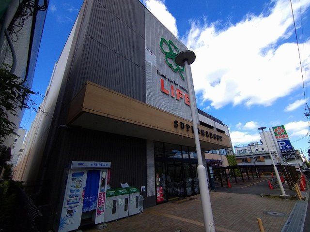 近くに施設あり
