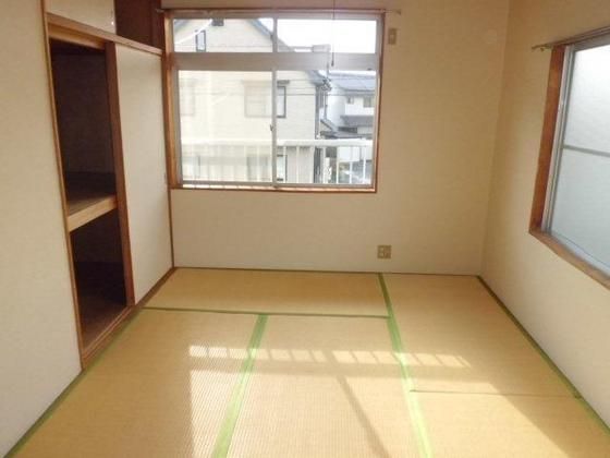 ベッドルーム
